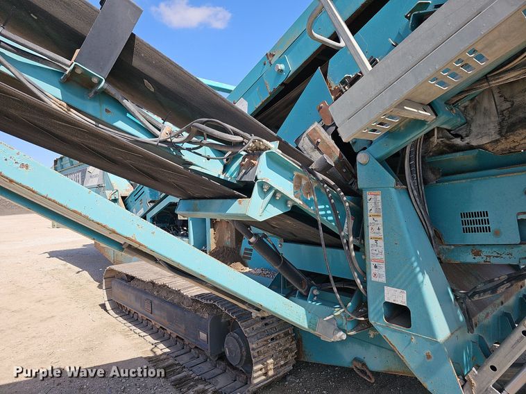 image for item DQ8634 2007 Powerscreen Turbo Chieftain 1400 screening plant