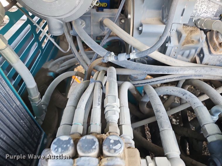 image for item DQ8634 2007 Powerscreen Turbo Chieftain 1400 screening plant