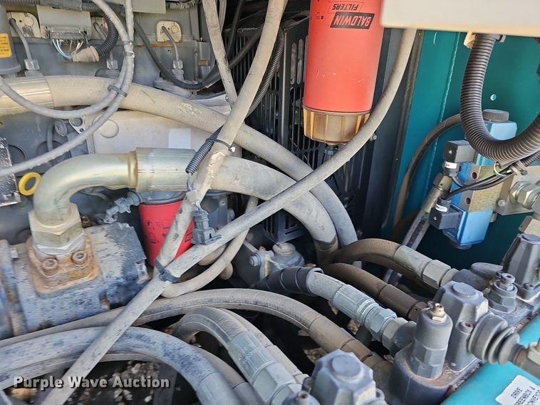 image for item DQ8634 2007 Powerscreen Turbo Chieftain 1400 screening plant