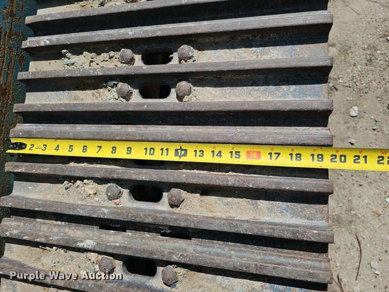 image for item DQ8634 2007 Powerscreen Turbo Chieftain 1400 screening plant