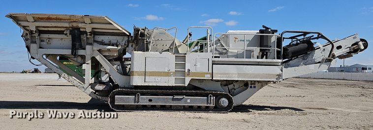 image for item DQ8635 2005 Metso Lokotrack LT1213S crusher