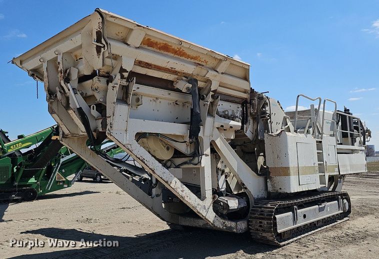 image for item DQ8635 2005 Metso Lokotrack LT1213S crusher