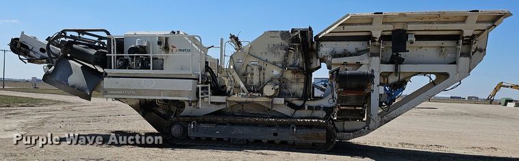 image for item DQ8635 2005 Metso Lokotrack LT1213S crusher