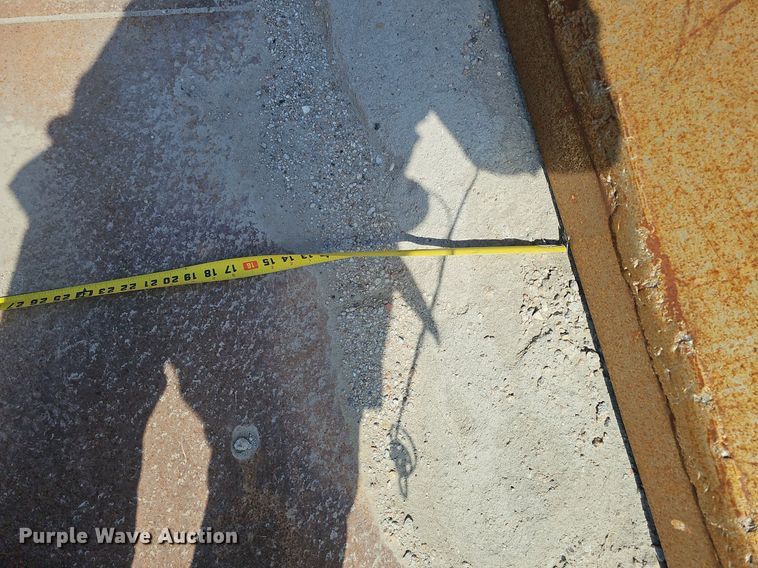 image for item DQ8635 2005 Metso Lokotrack LT1213S crusher