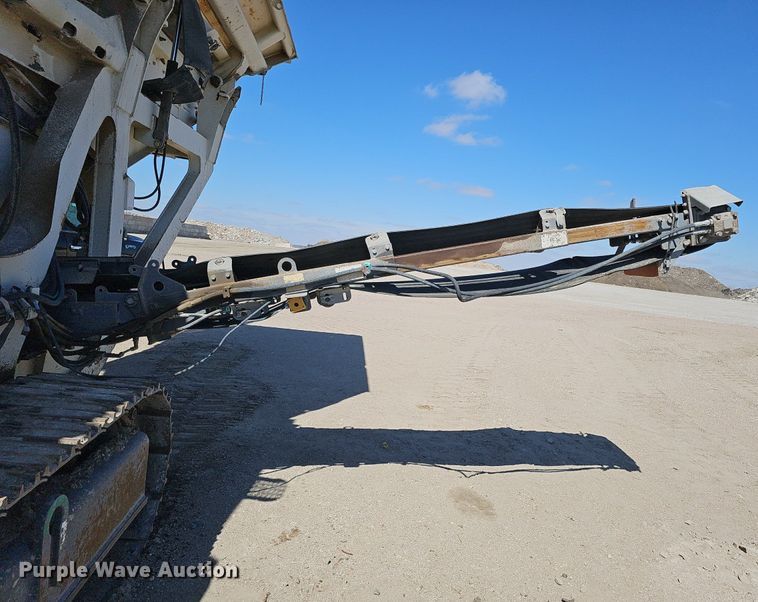 image for item DQ8635 2005 Metso Lokotrack LT1213S crusher