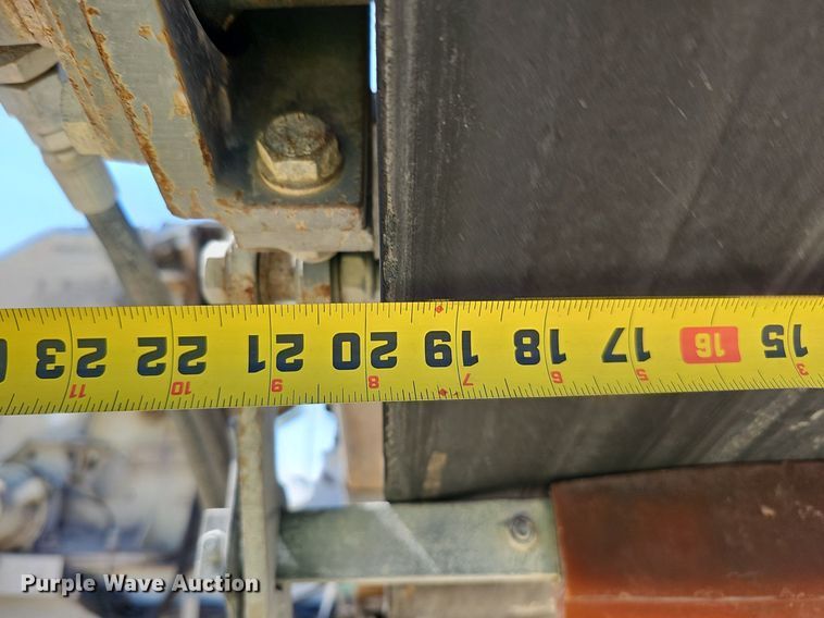 image for item DQ8635 2005 Metso Lokotrack LT1213S crusher