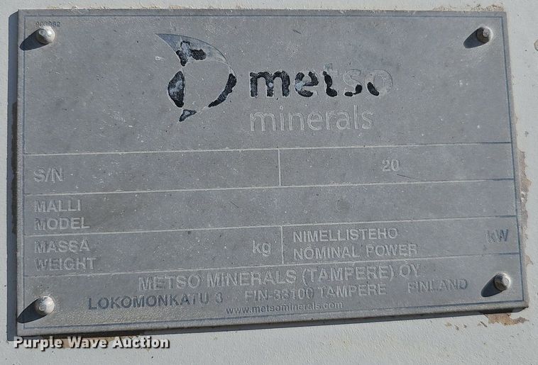 image for item DQ8635 2005 Metso Lokotrack LT1213S crusher