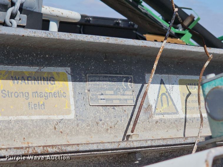 image for item DQ8635 2005 Metso Lokotrack LT1213S crusher