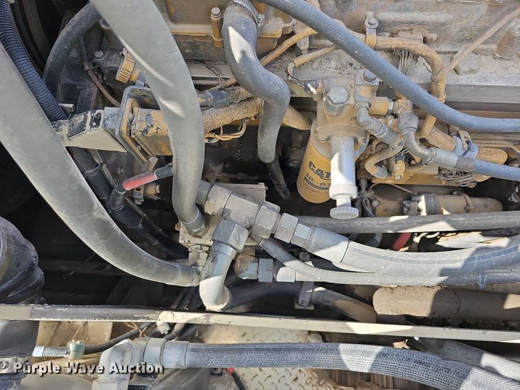 image for item DQ8635 2005 Metso Lokotrack LT1213S crusher