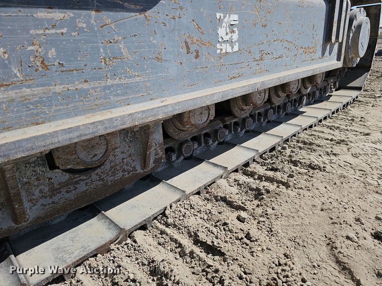 image for item DQ8635 2005 Metso Lokotrack LT1213S crusher