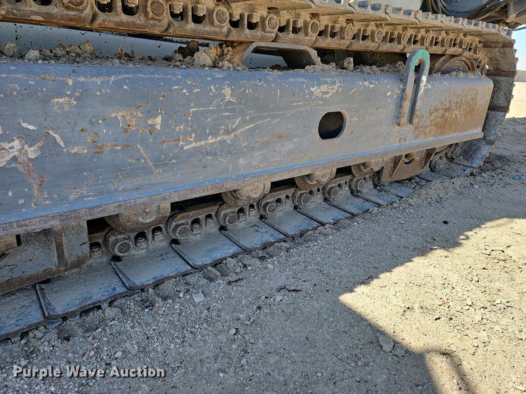 image for item DQ8635 2005 Metso Lokotrack LT1213S crusher