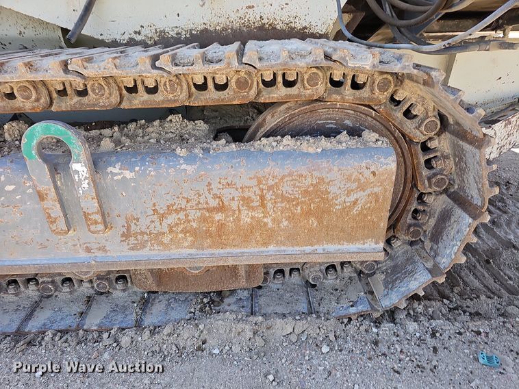 image for item DQ8635 2005 Metso Lokotrack LT1213S crusher