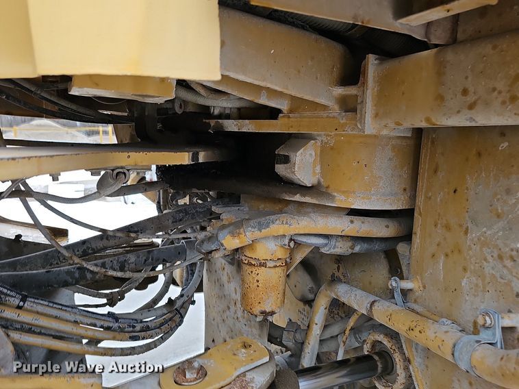 image for item DQ8643 1987 Caterpillar  950B wheel loader