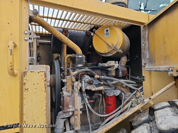 image for item DQ8643 1987 Caterpillar  950B wheel loader