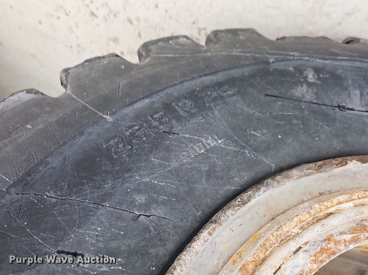 image for item DQ8643 1987 Caterpillar  950B wheel loader