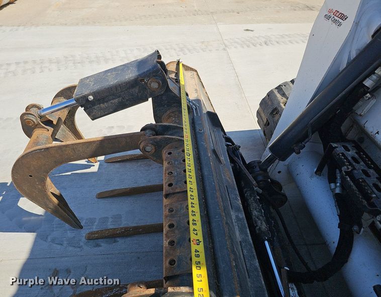 image for item DQ8645 2019 Bobcat T870 tracked skid steer loader