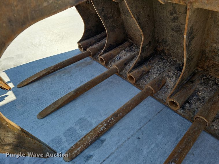 image for item DQ8645 2019 Bobcat T870 tracked skid steer loader