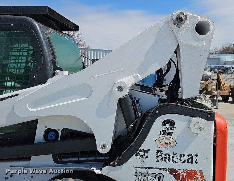 image for item DQ8645 2019 Bobcat T870 tracked skid steer loader
