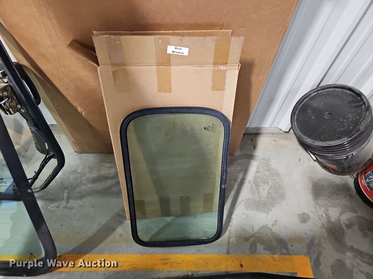 image for item DQ8645 2019 Bobcat T870 tracked skid steer loader