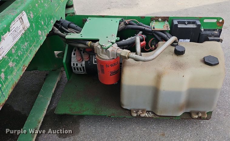 image for item DQ8660 2015 Genie GS-1930 scissor lift