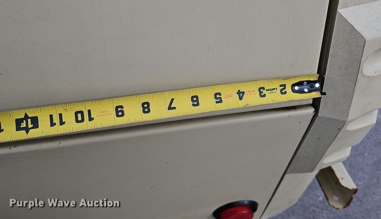 image for item DQ8663 2002 Ingersoll Rand P250WJD air compressor