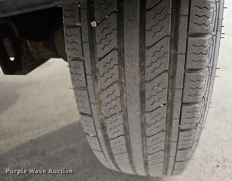 image for item DQ8663 2002 Ingersoll Rand P250WJD air compressor