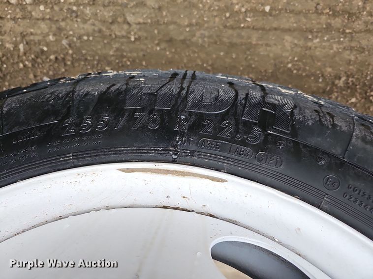 image for item DQ8664 2002 Mack CV713 dump truck