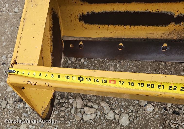 image for item DQ8665 Wemhoff Company P-12 box blade