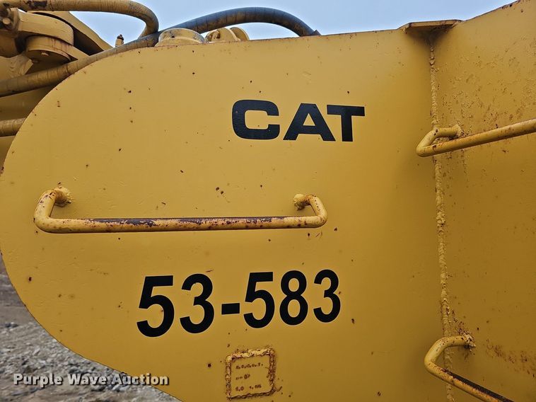 image for item DQ8666 1978 Caterpillar 613B water wagon