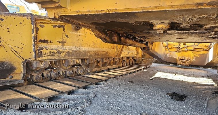 image for item DQ8678 2003 Caterpillar D6N LGP dozer