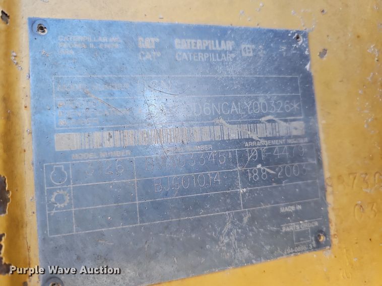 image for item DQ8678 2003 Caterpillar D6N LGP dozer