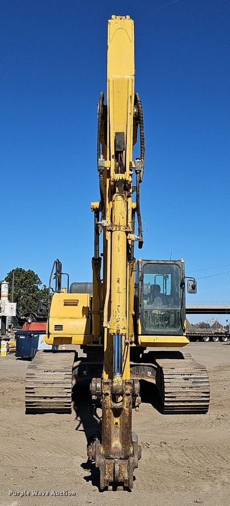 image for item DQ8679 2013 Komatsu PC360LC-10 excavator