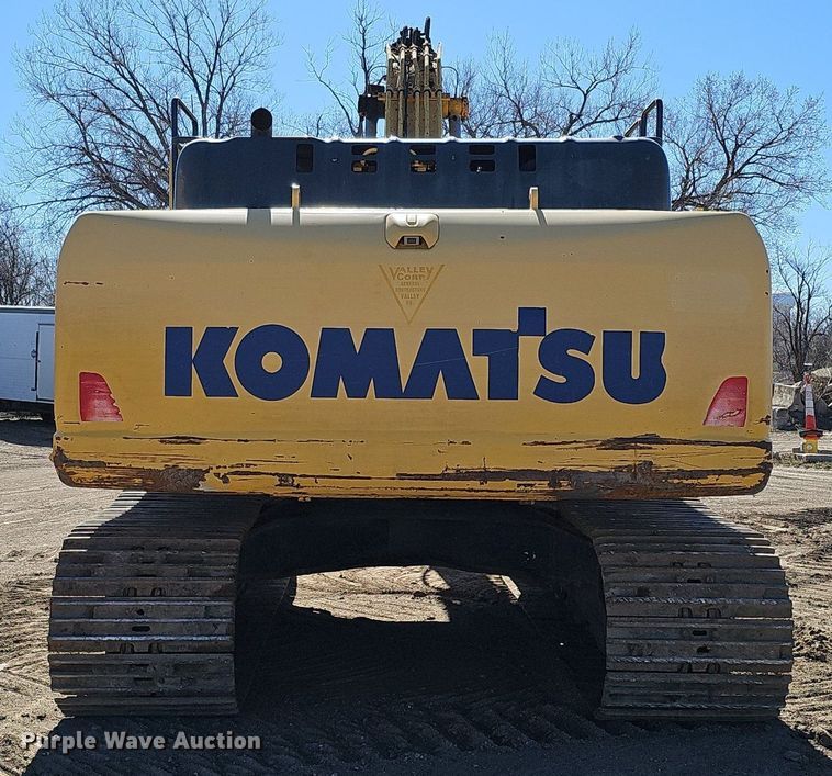 image for item DQ8679 2013 Komatsu PC360LC-10 excavator