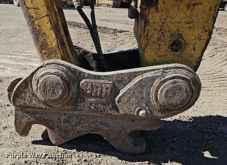 image for item DQ8679 2013 Komatsu PC360LC-10 excavator