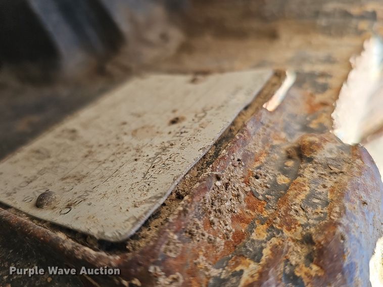 image for item DQ8679 2013 Komatsu PC360LC-10 excavator