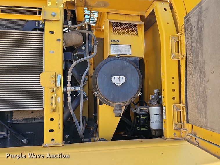 image for item DQ8679 2013 Komatsu PC360LC-10 excavator
