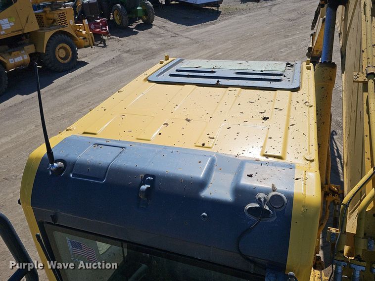 image for item DQ8679 2013 Komatsu PC360LC-10 excavator