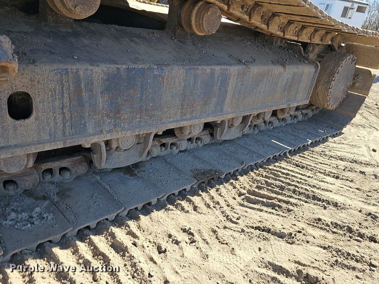 image for item DQ8679 2013 Komatsu PC360LC-10 excavator