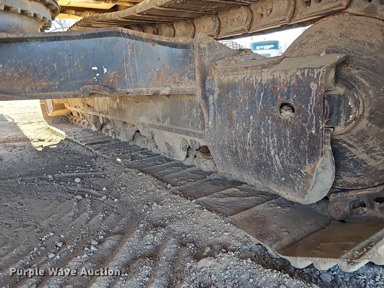 image for item DQ8679 2013 Komatsu PC360LC-10 excavator