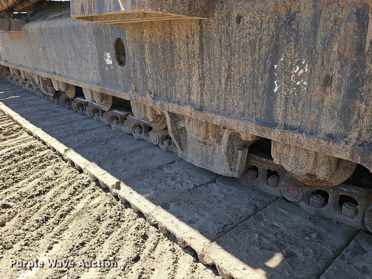 image for item DQ8679 2013 Komatsu PC360LC-10 excavator