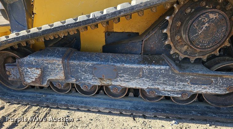 image for item DQ8680 2019 John Deere 333G tracked skid steer loader