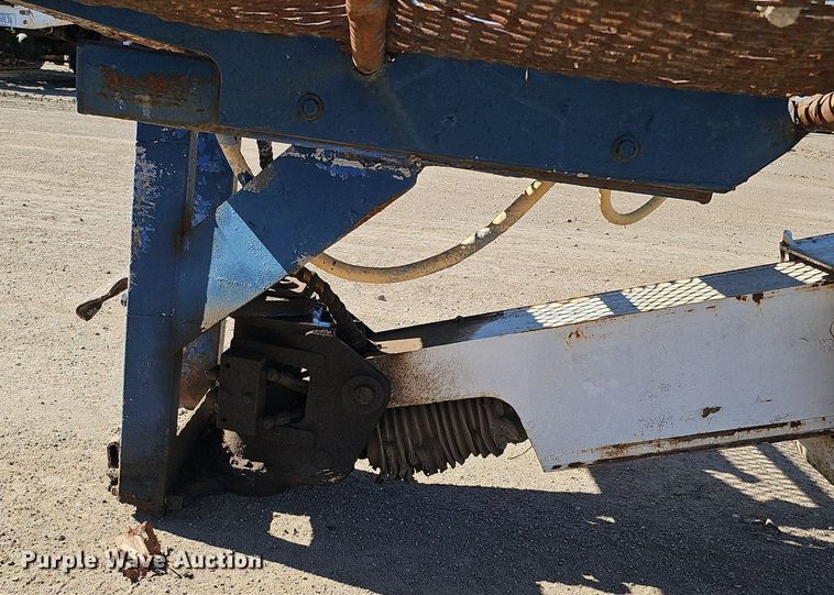 image for item DQ8681 1991 Mark Industries 62C boom lift