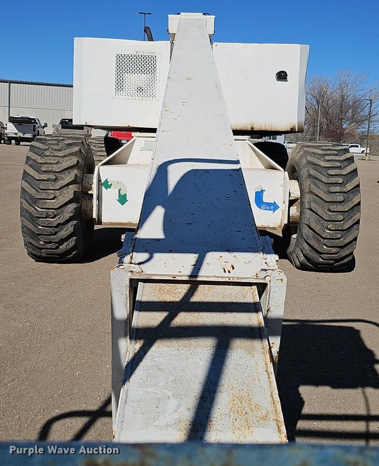 image for item DQ8681 1991 Mark Industries 62C boom lift