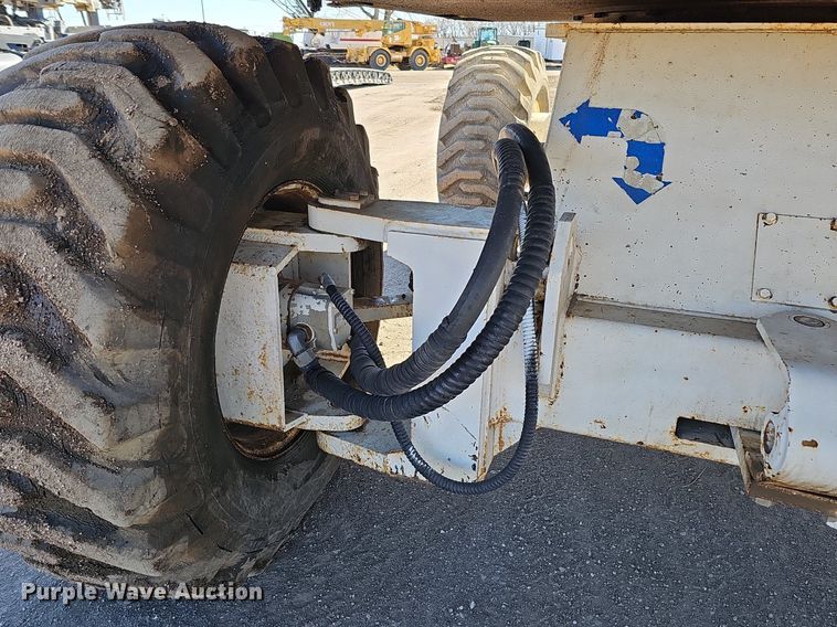 image for item DQ8681 1991 Mark Industries 62C boom lift