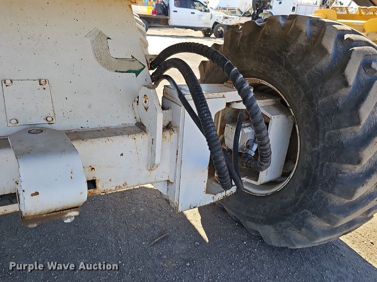 image for item DQ8681 1991 Mark Industries 62C boom lift