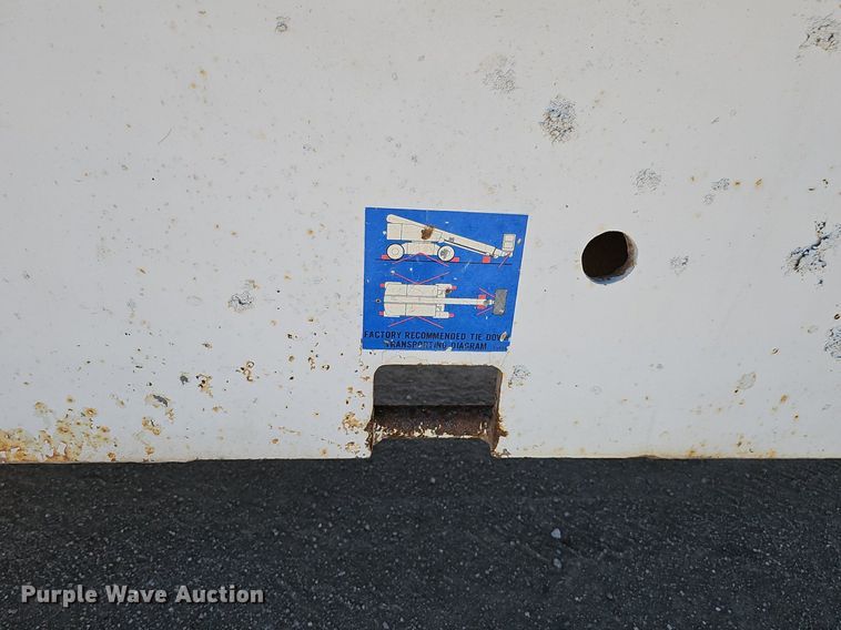 image for item DQ8681 1991 Mark Industries 62C boom lift