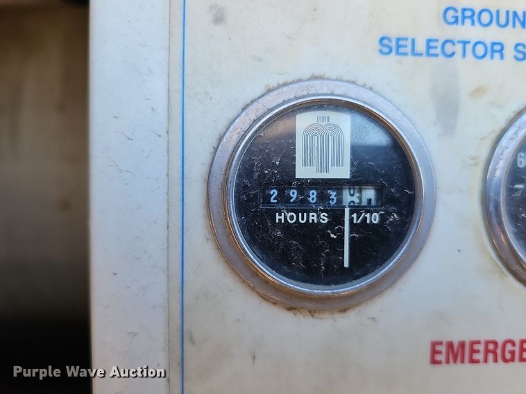 image for item DQ8681 1991 Mark Industries 62C boom lift