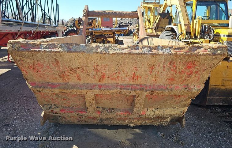 image for item DQ8683 Rock box