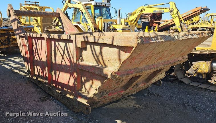 image for item DQ8683 Rock box