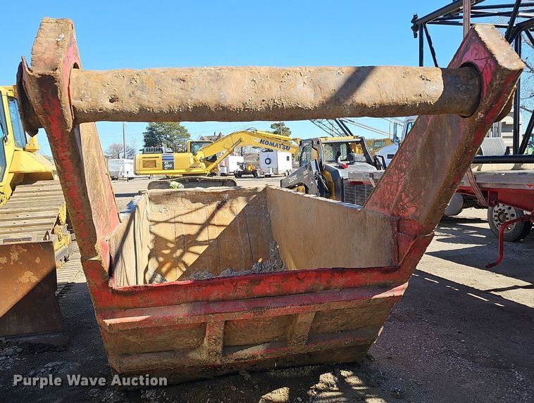 image for item DQ8683 Rock box